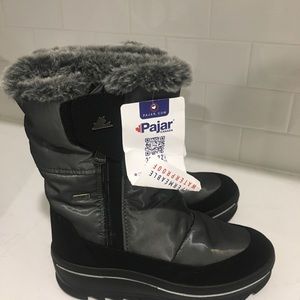 Pajar Tanni women’s snow boots NEW